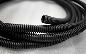 Convoluted Tubing / Corrugated Tubing / Wire Loom Tubing